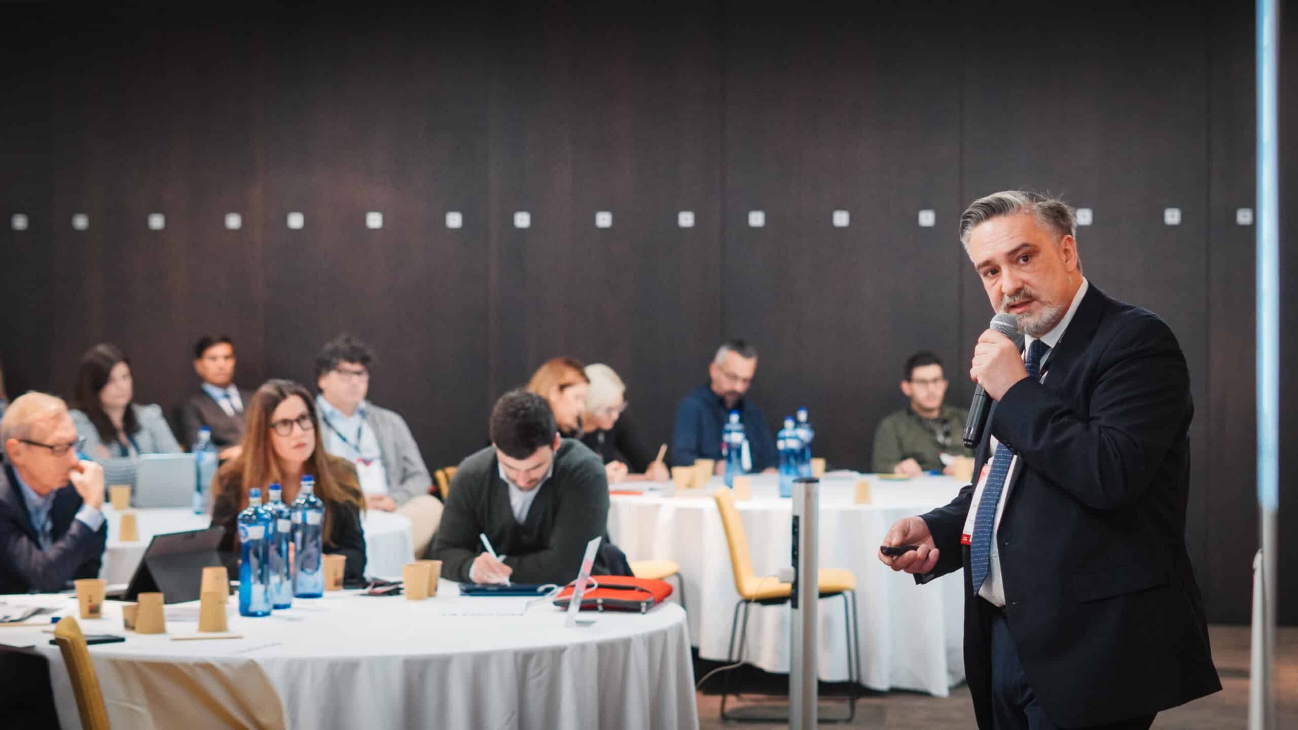 case studies - keynotes OPTION 1